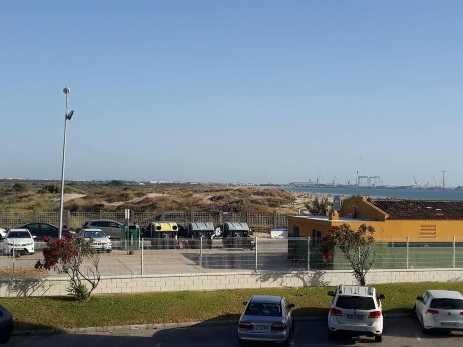 Apartment En Playa De Valdelagrana El Puerto de Santa Maria